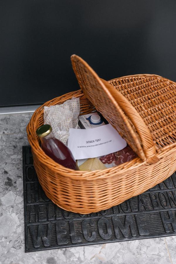 Kojsko Glamping Senesalina 빌라 외부 사진